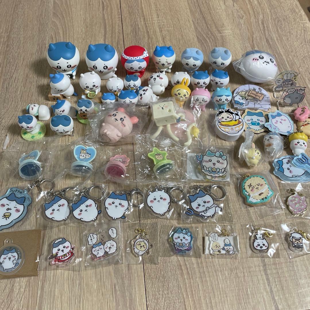 ちいかわ（ハチワレ多め）まとめグッズ売り