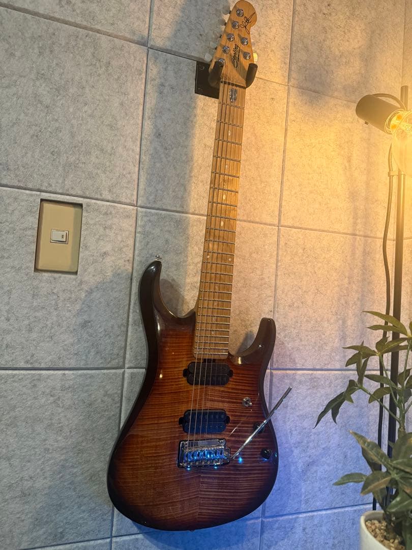 Sterling by MUSIC MAN JP157 7弦ギター