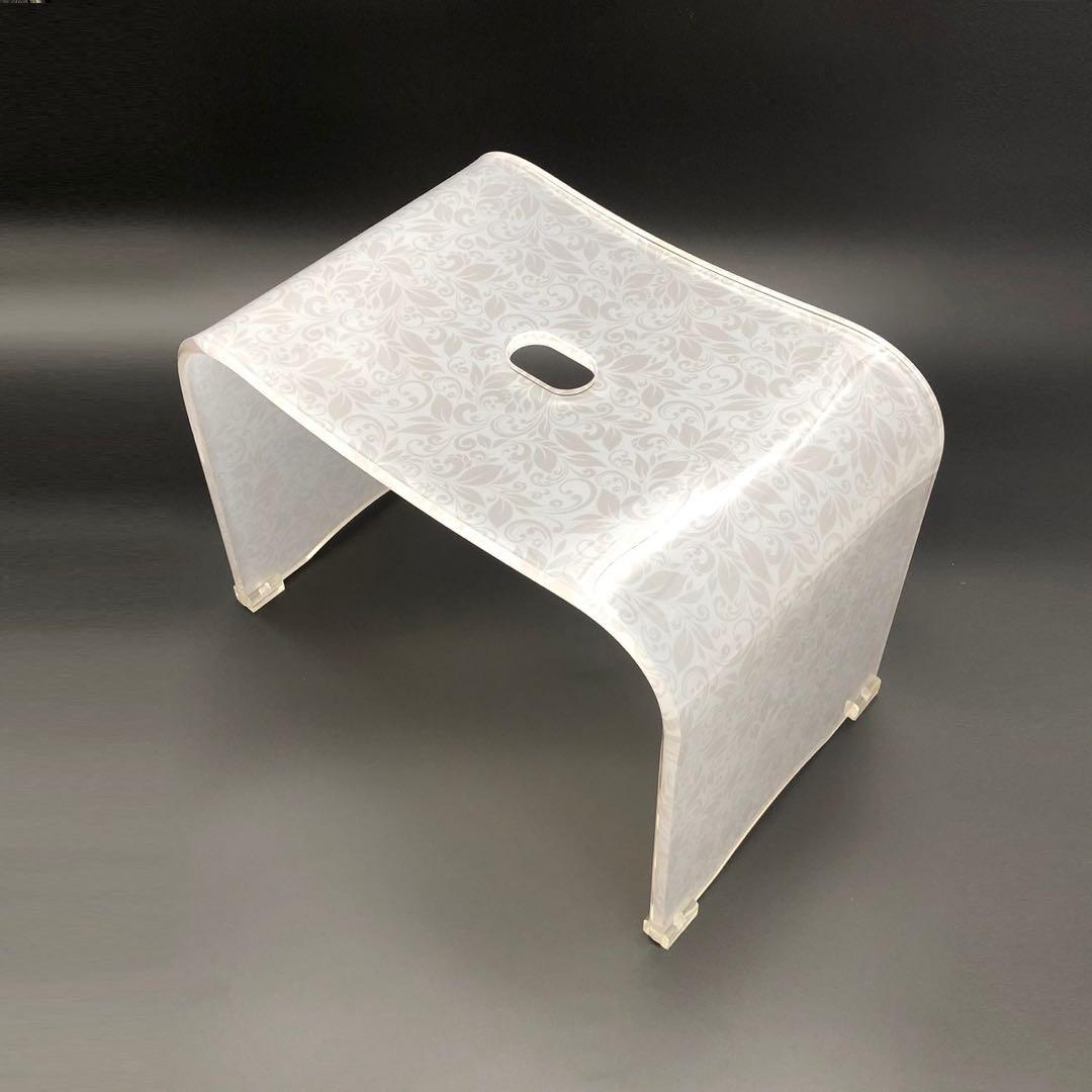 4点セットL サイズ風呂椅子H30㎝、L洗面器、テオケ、アクリル　ソープトレー