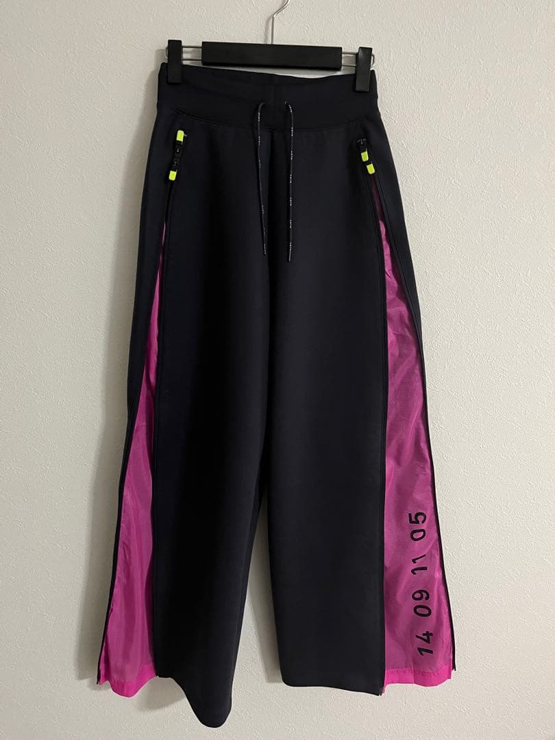 NIKEレディース上下スウェット　ダークグレー　S