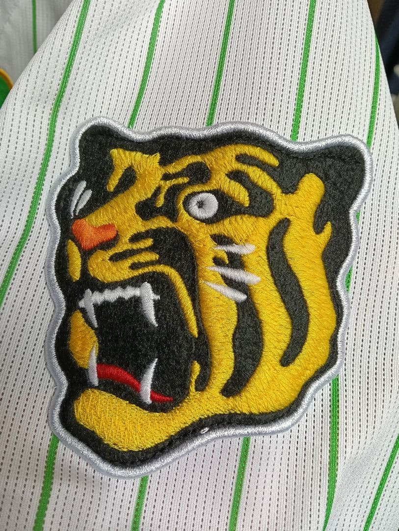 極美品！阪神タイガース 2023Family With Tigersユニフォーム