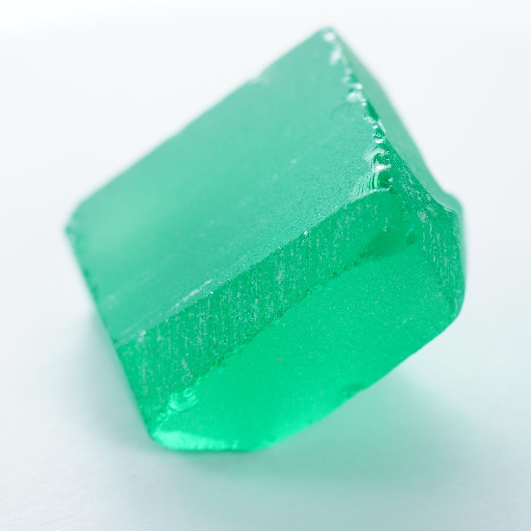 43.06ct　イットリウムアルミニウムガーネット YAG ヤグ 原石