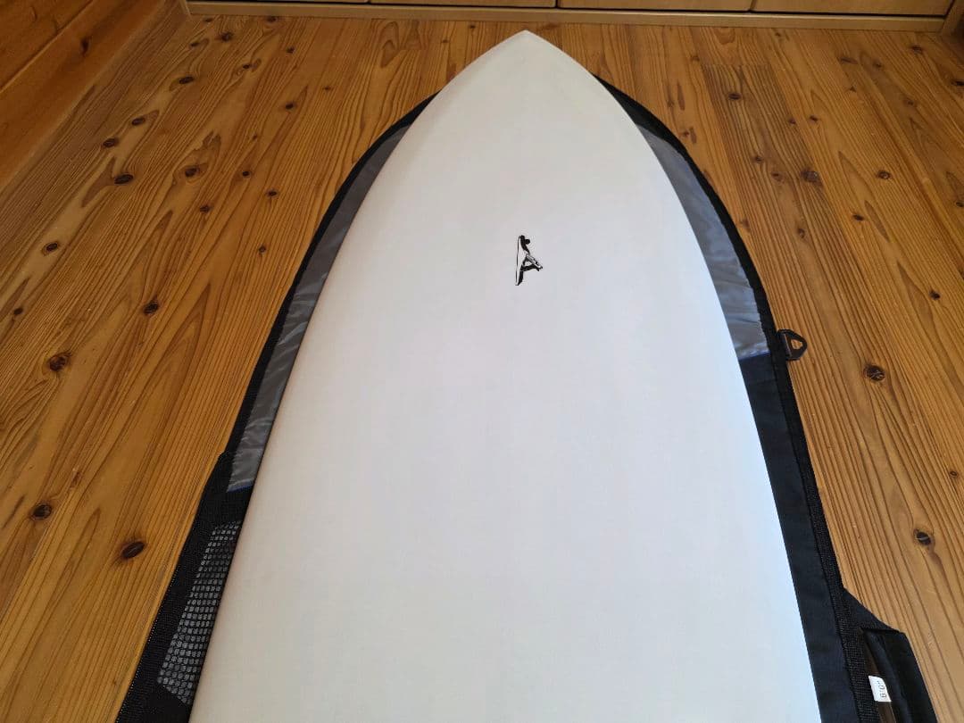 車力です。THOMAS サーフボード 5'10\" 21