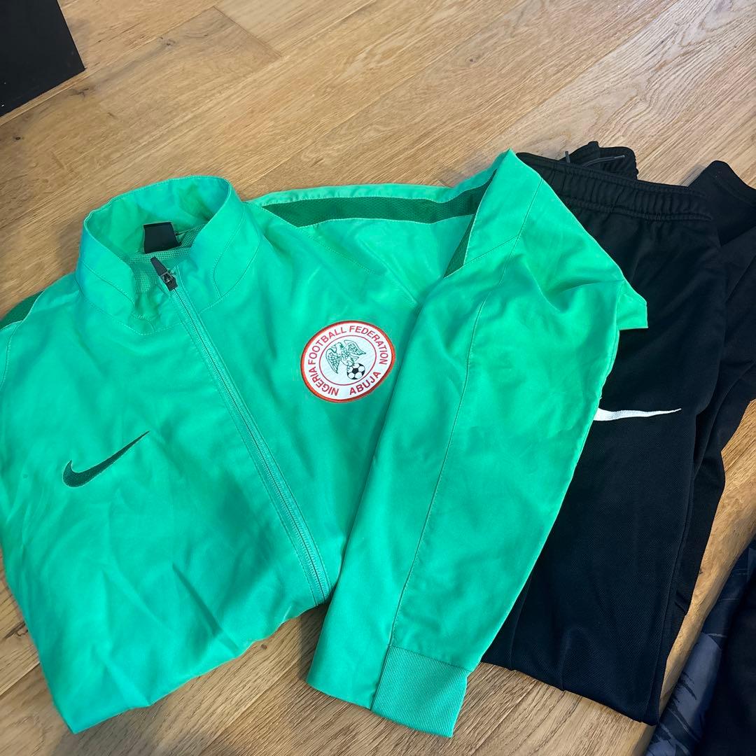 NIKE ジャージ　サッカー　上下セット