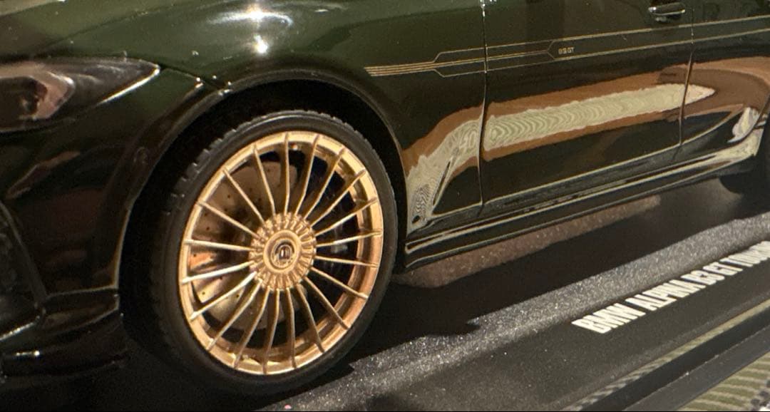 ミニカー Alpina B3 GT Touring