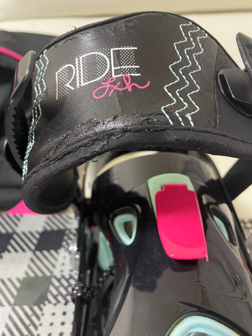 美品　RIDE スノーボード　ビンディング　カバーセット　138センチ