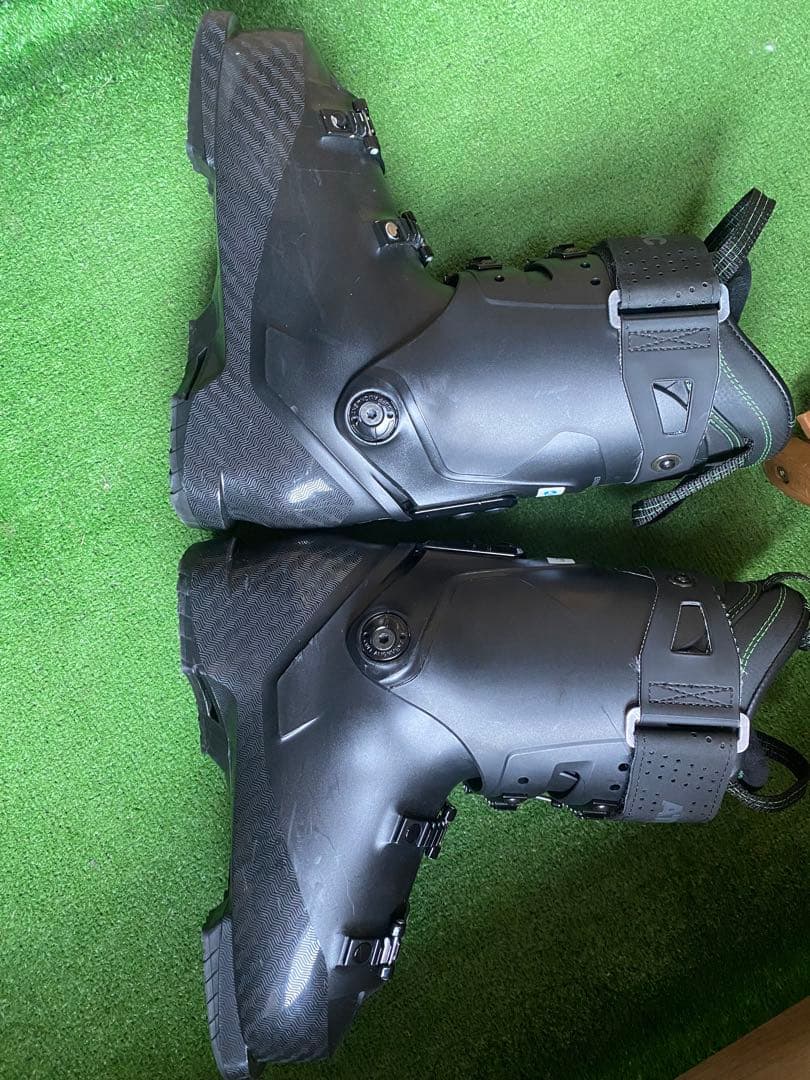 ATOMIC Hawx 130s Prime スキーブーツ