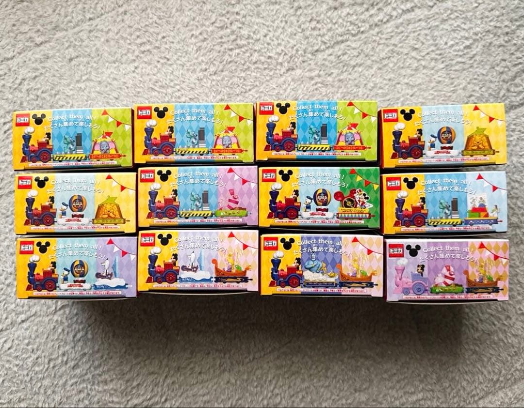 トミカ ドリームトミカ　ディズニートミカパレード　12台セット