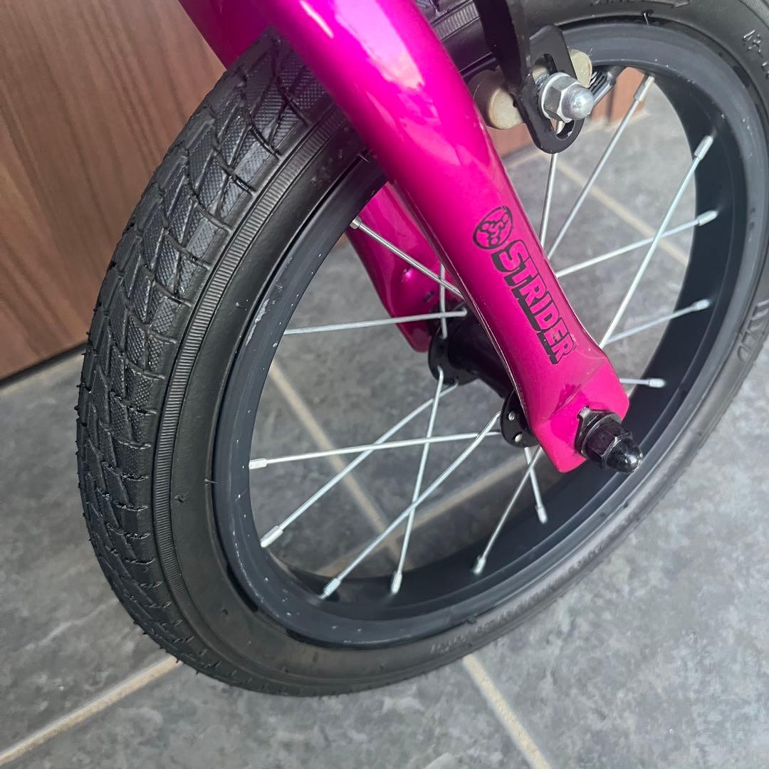 【極美品】STRIDER ストライダー　14X バランスバイク　ピンク