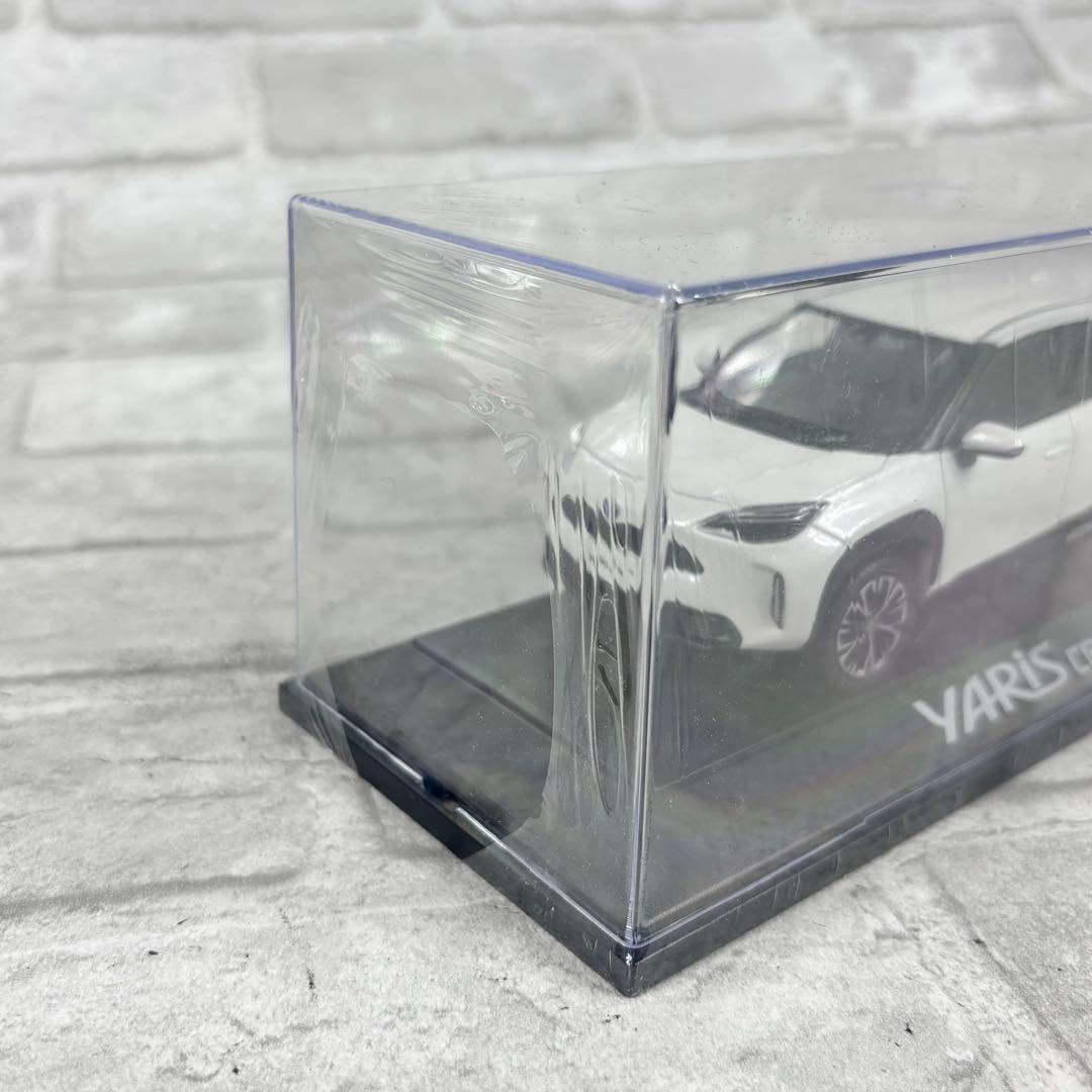 トヨタ ヤリスクロス 1/30スケール ダイキャスト製ミニカー
