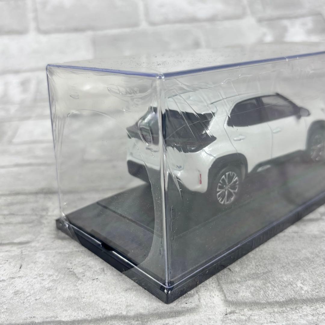トヨタ ヤリスクロス 1/30スケール ダイキャスト製ミニカー