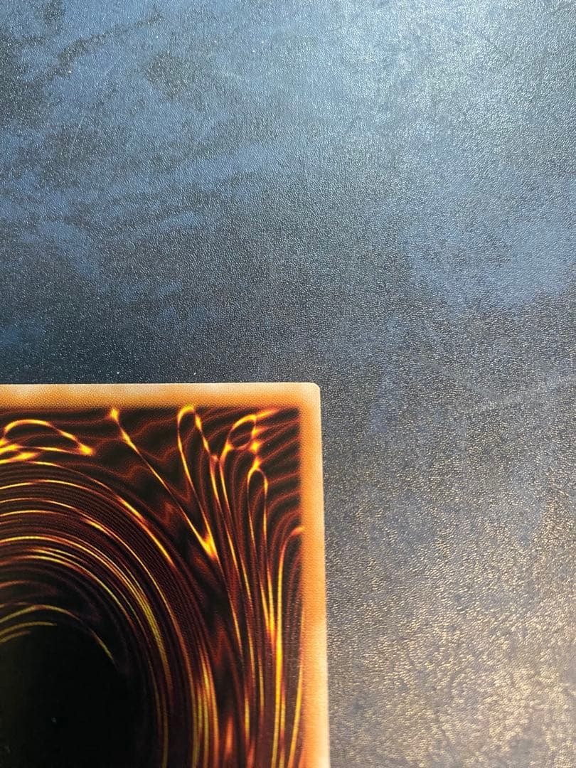 ブルーアイズホワイトドラゴン　25th 公式ディスプレイケース付き