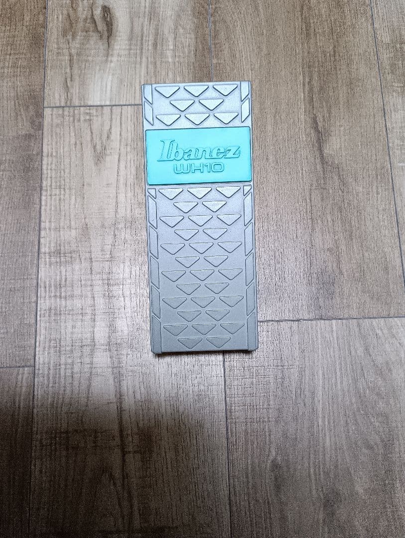 Ibanez WH-10 V2 ワウ　エフェクター シルバー