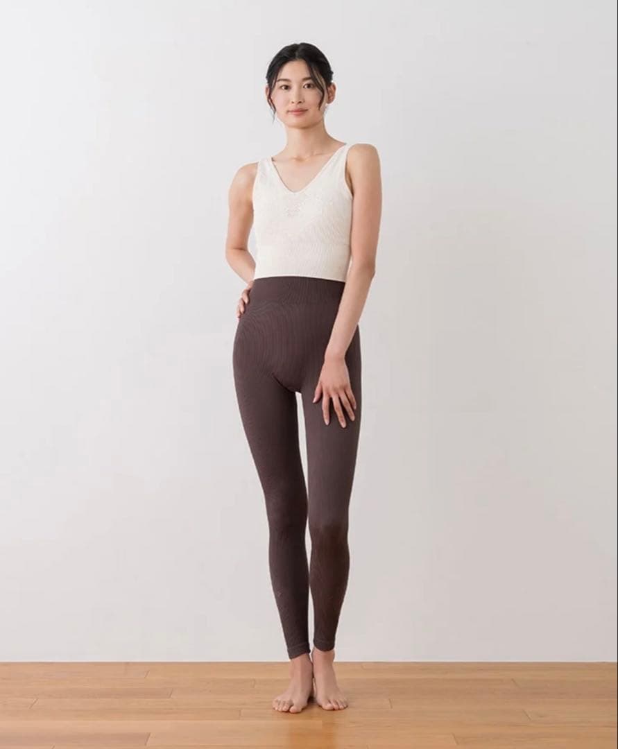 【1/30まで】SUKALA アクティブデイジーレギンス　ブラウン　L