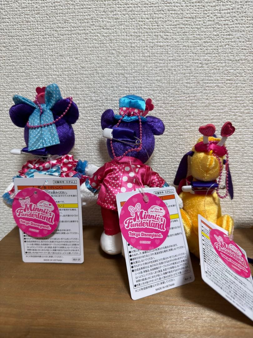 ディズニー パルパルーザ ぬいぐるみバッジ ミッキー ミニー プルート