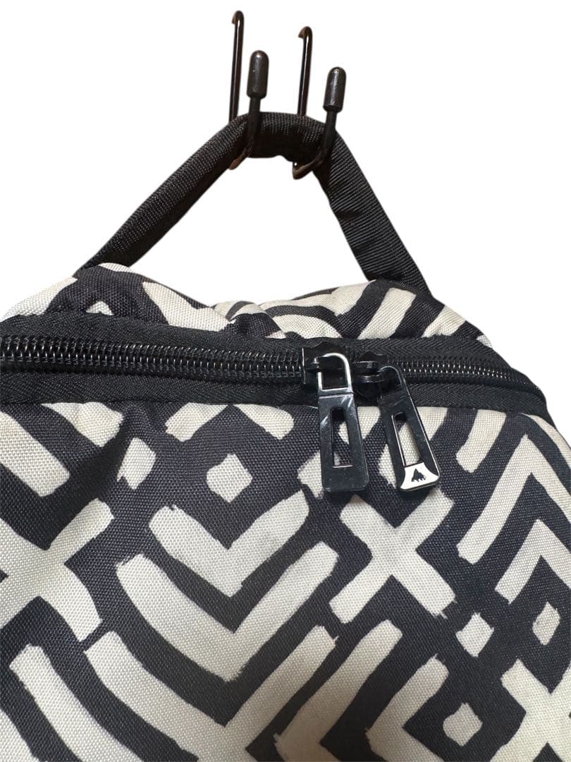 バートン　スノボ　ウィーリー　バッグ　166