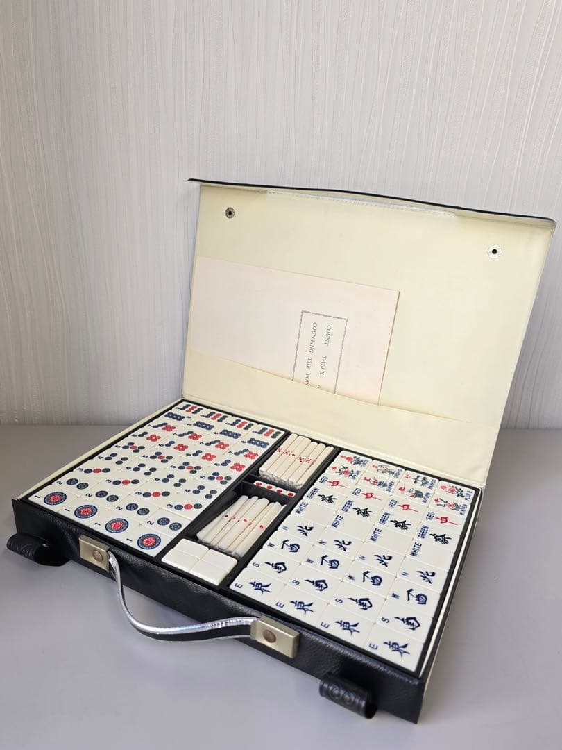 ★希少•英語表記ヴィンテージ牌★【海外仕様 オールホワイト ジャンボ牌】