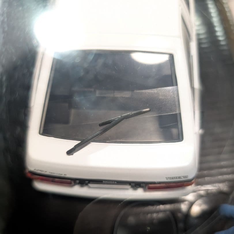 イニシャルD　藤原とうふ店　トレノ AE86 ミニカー　フィギュアセット　人気