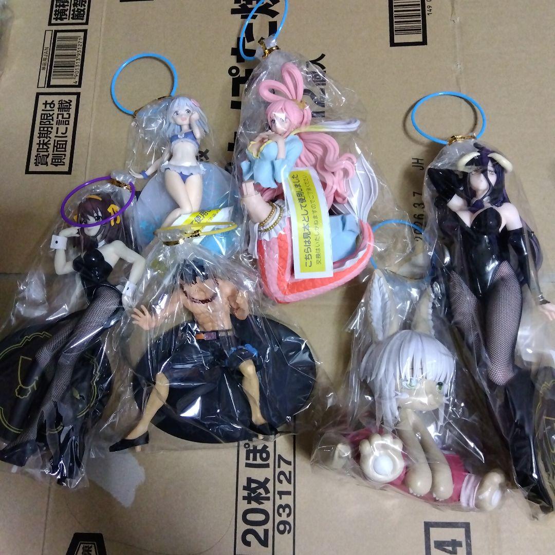 プライズフィギュア　まとめ売り　16体　見本品