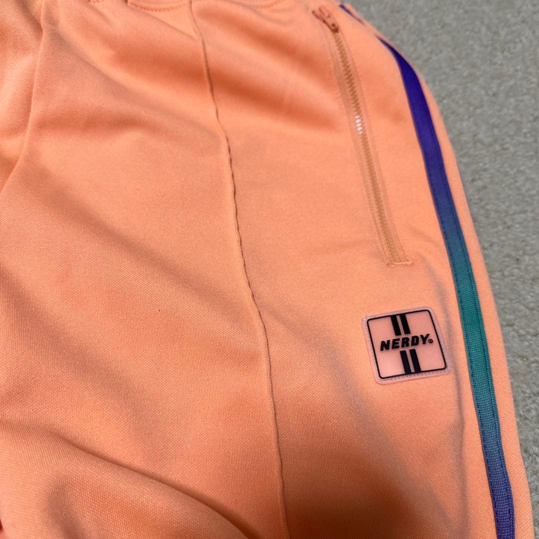NERDY オレンジ　ジャージ　Mサイズ　パンツのみ