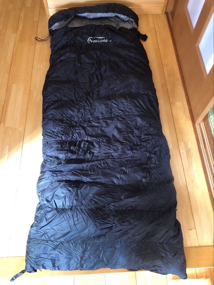 Fengzel Outdoor 冬用シュラフ　寝袋　ダウン