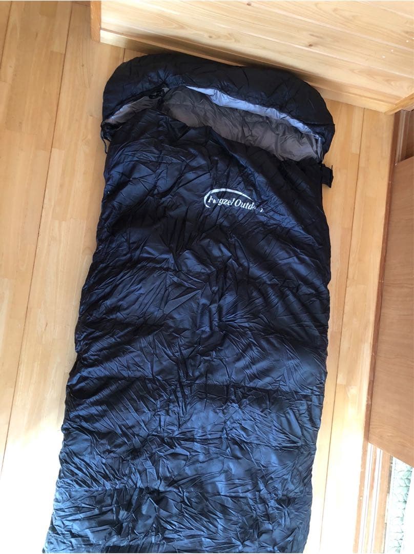 Fengzel Outdoor 冬用シュラフ　寝袋　ダウン