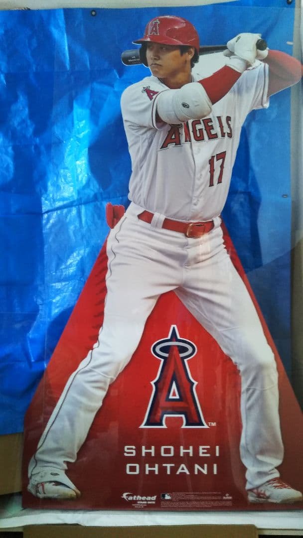 MLB公認　大谷翔平 等身大パネルUVカバー付き