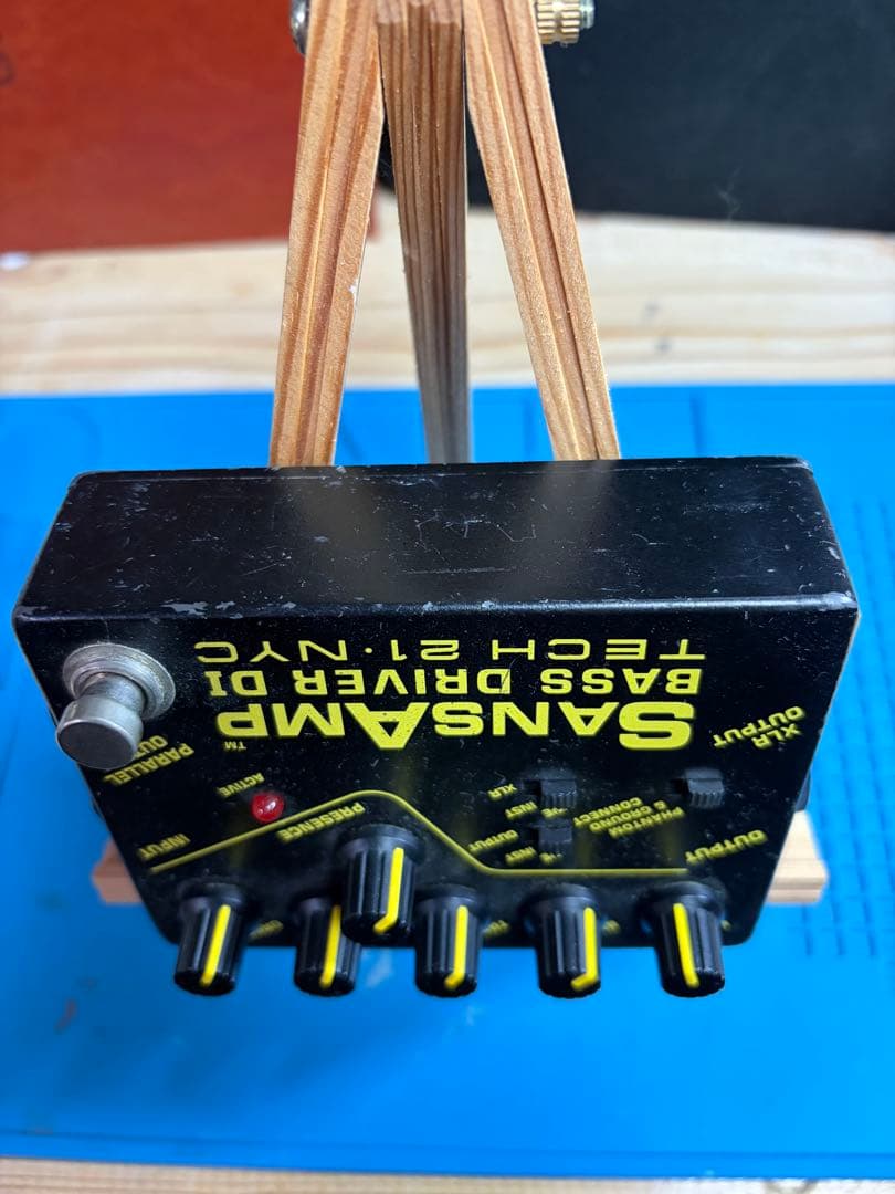 ベース SANSAMP BASS D DI 42