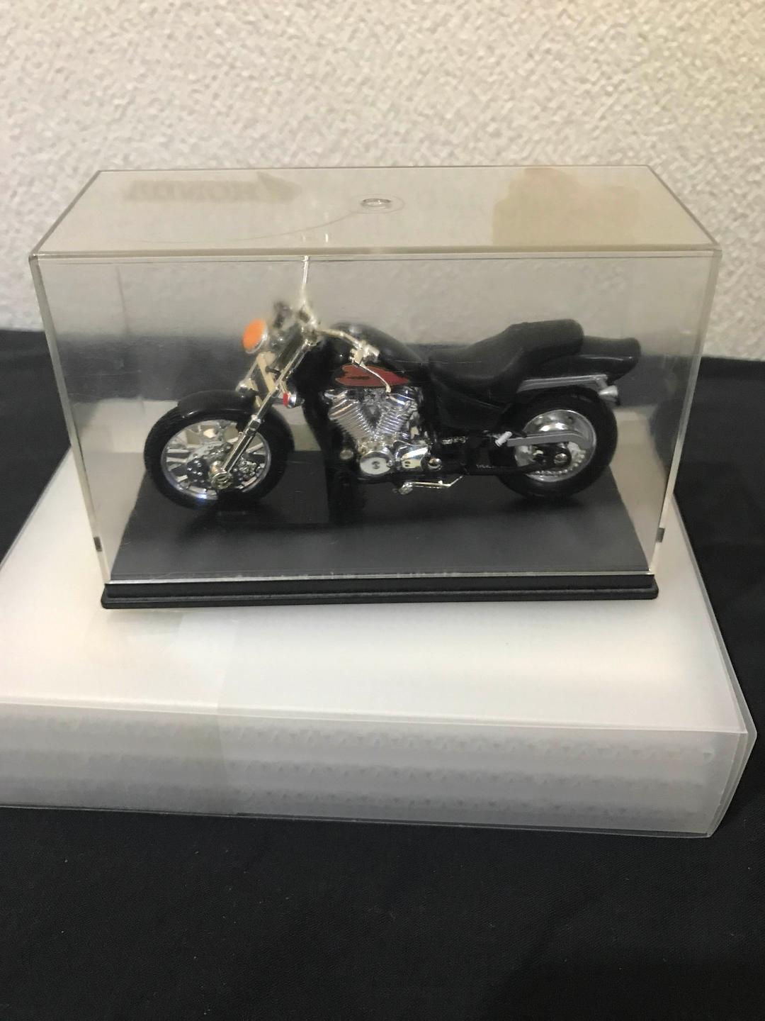 オートバイ 模型