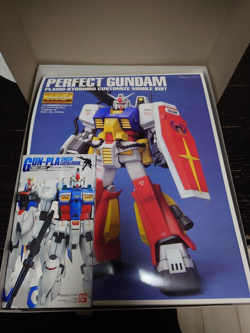 【未組立】機動戦士ガンダム MG パーフェクトガンダム