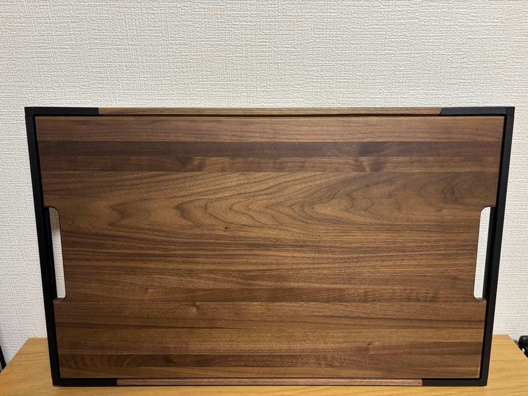 BLACK DESIGN 新作テーブルMonoto space Walnut