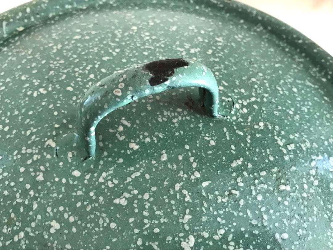 イギリス　ホーローフラワー缶　アンティーク