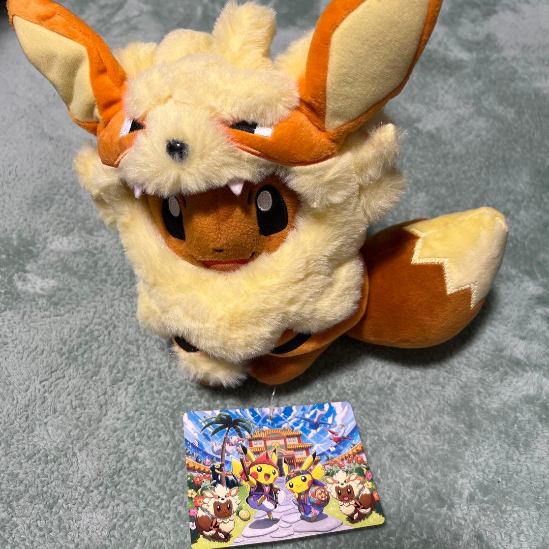 ウィンディポンチョのイーブイ（スマイル）