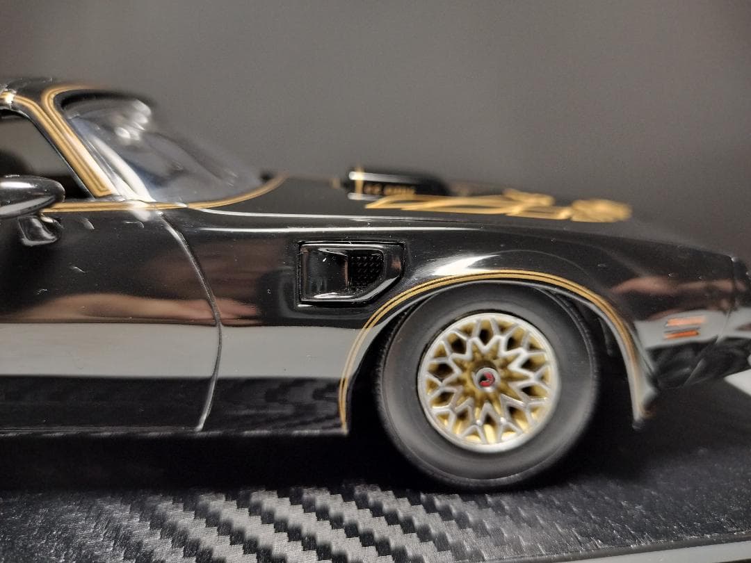 1/24 25 ポンティアック ファイヤーバード トランザム 1977 完成品