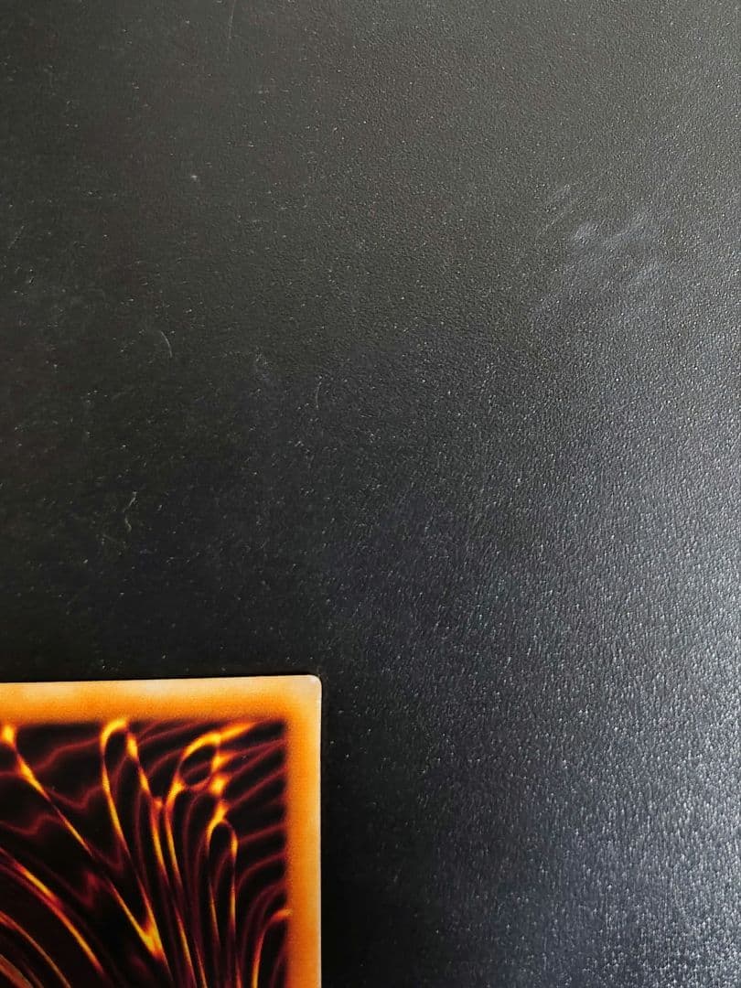 処刑人マキュラ。レリーフ。