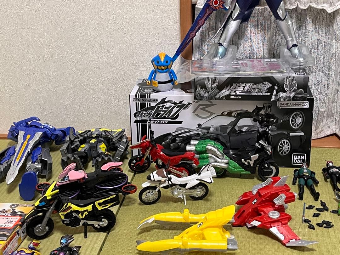 限定品あり！shodo装動210体以上&バイク、ロボ、トライドロン！超究極セット