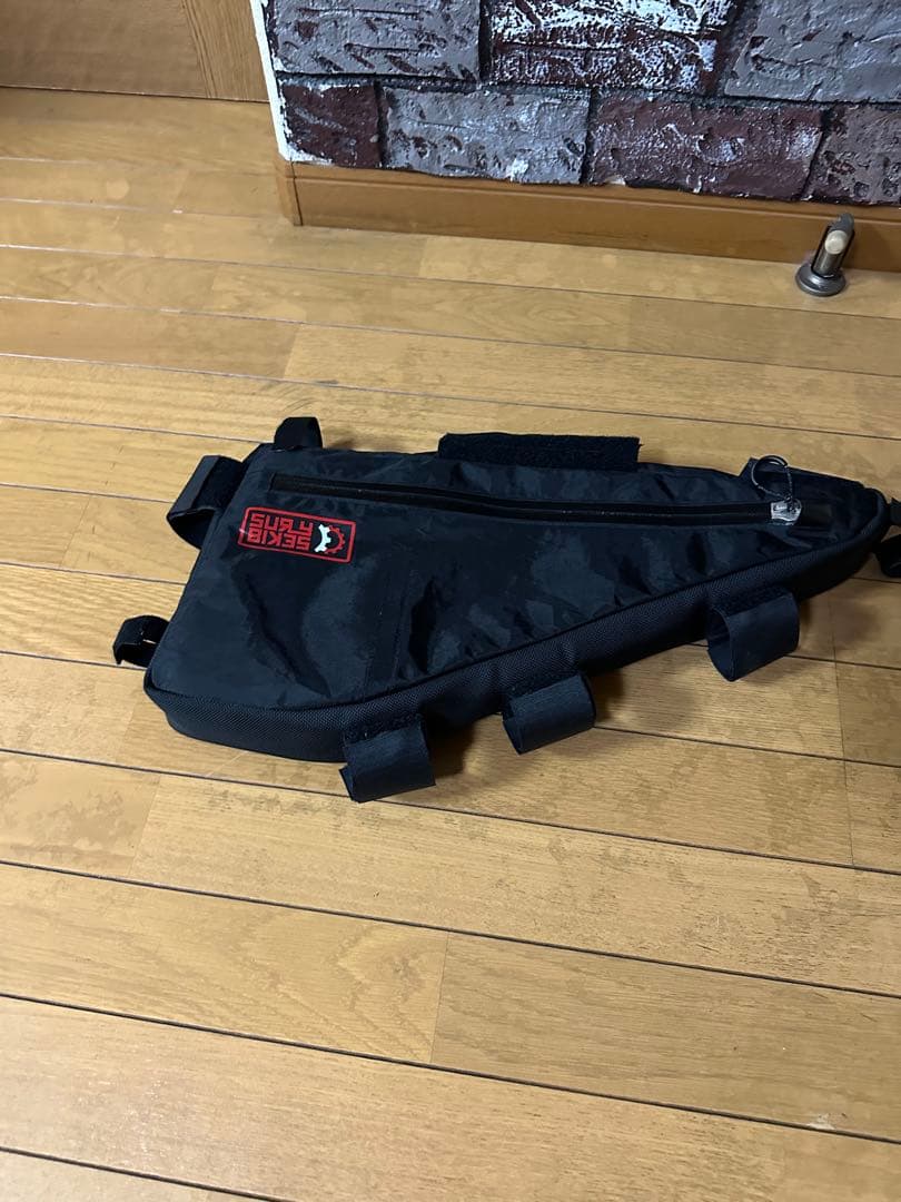 最終値下げ　SURLY フレームバッグ 7インチ