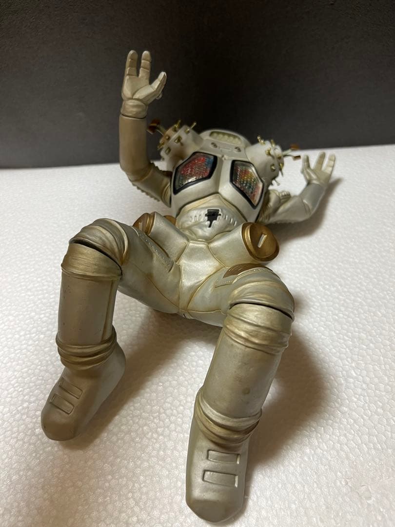 ccp キングジョー　1/6 ウルトラセブン55周年