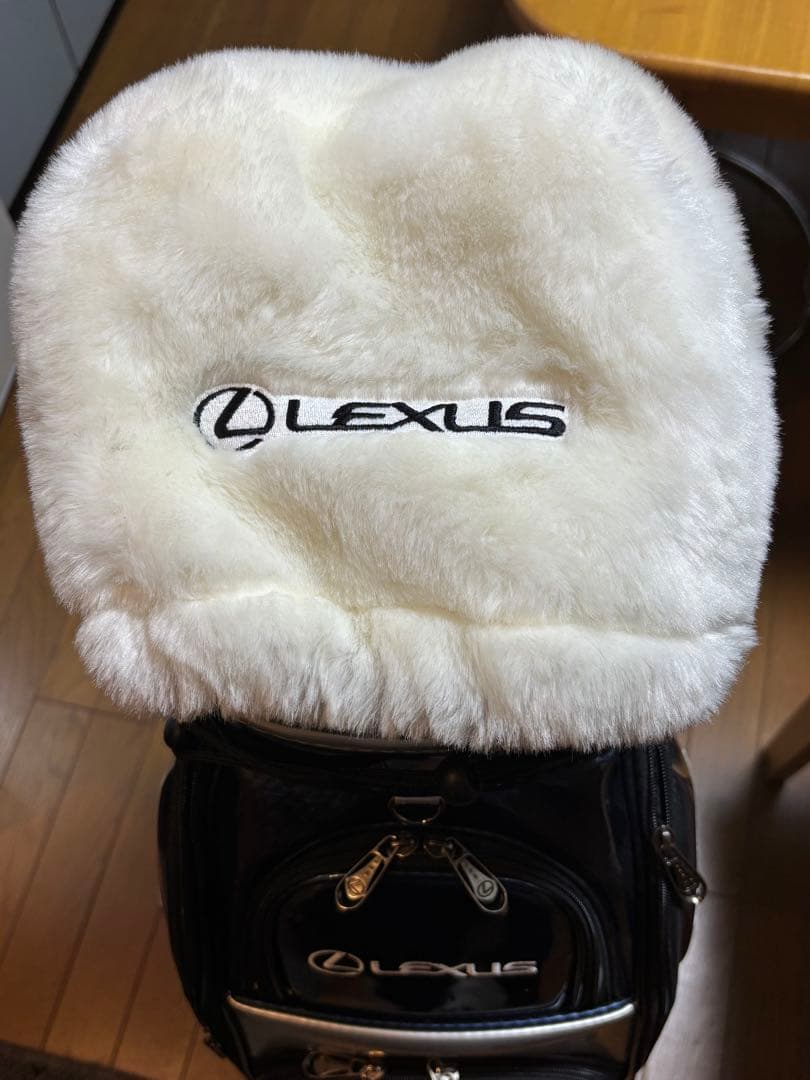 LEXUS キャディバッグ ブルー　2ラウンド使用　ほぼ無傷　アイアンカバー付き