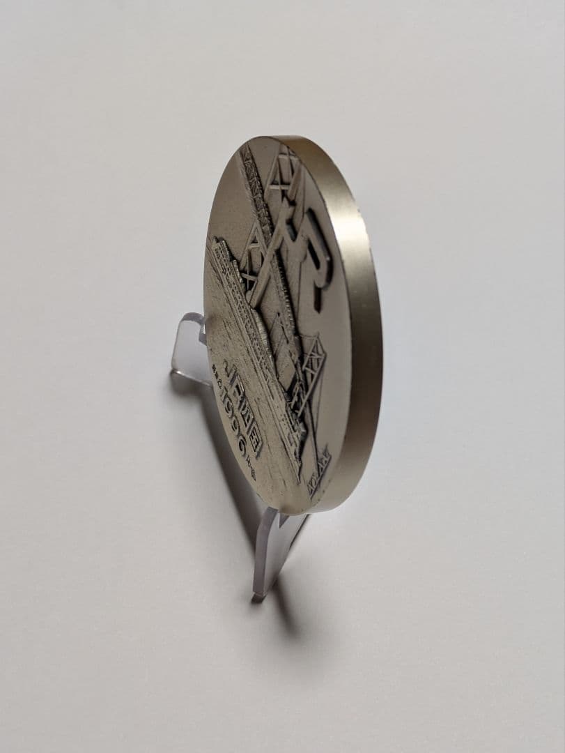 【28日までの出品】純銀　記念メダル　造幣局刻印入り　約132.8g　※箱無し