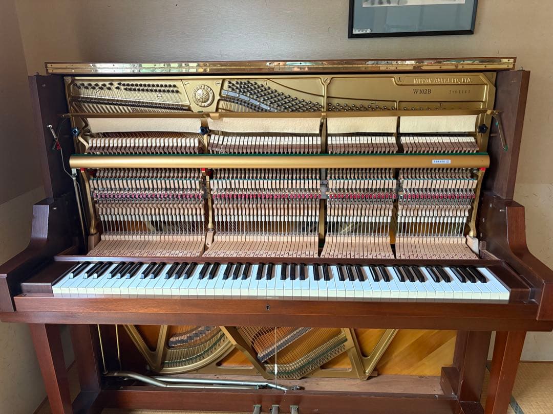 YAMAHA ピアノ W102Ｂウォルナット半艶　大幅に値下げ45→37万円！