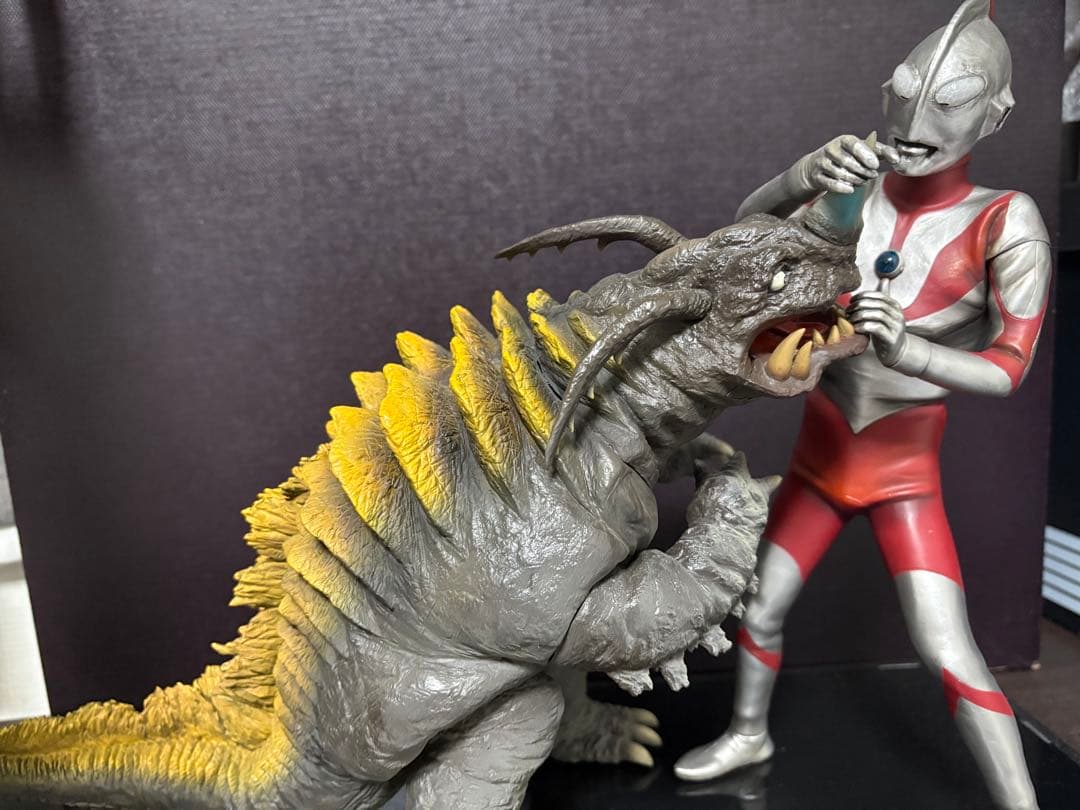 CCP ウルトラマン Aタイプ　ネロンガ　重塗装版　最終値引き