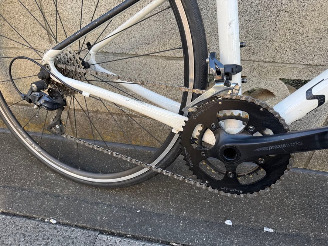 通勤通学などに！　￼スペシャライズド　アレースポーツ　送料無料！