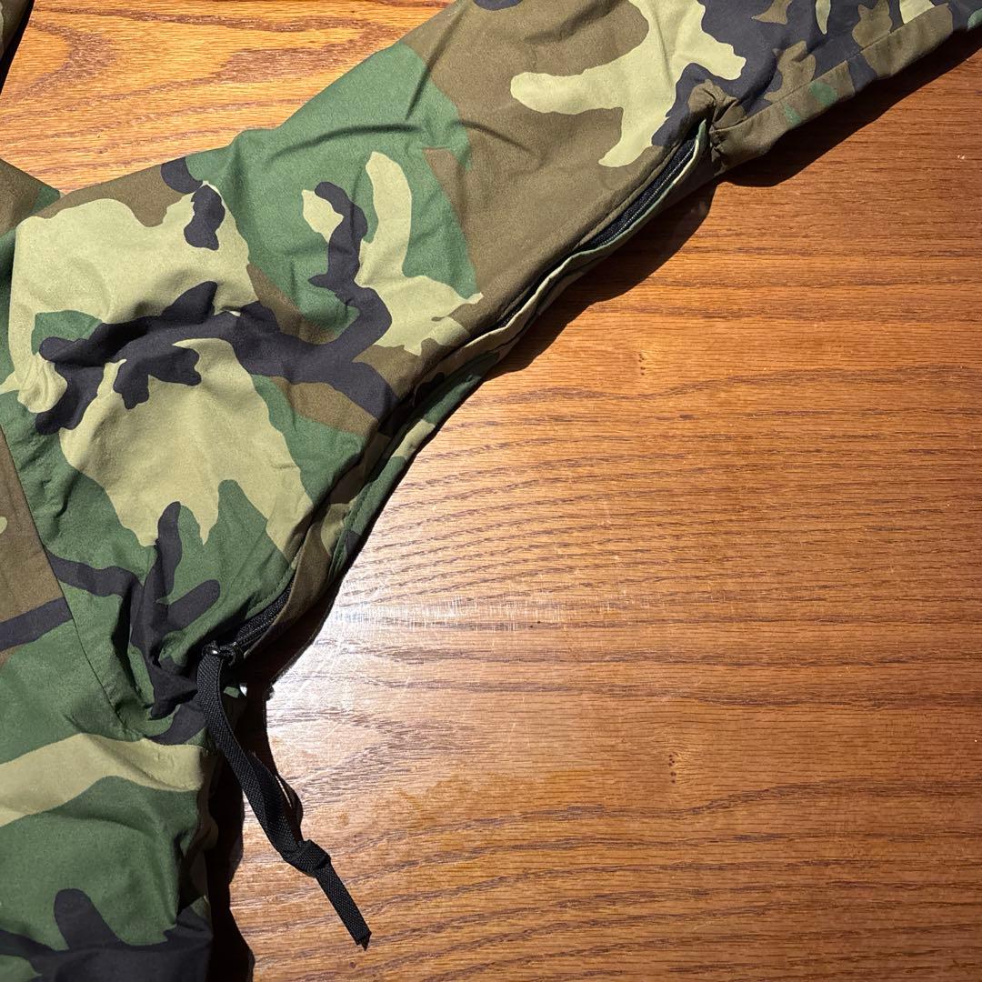 アメリカ軍　実物放出品パーカー上下