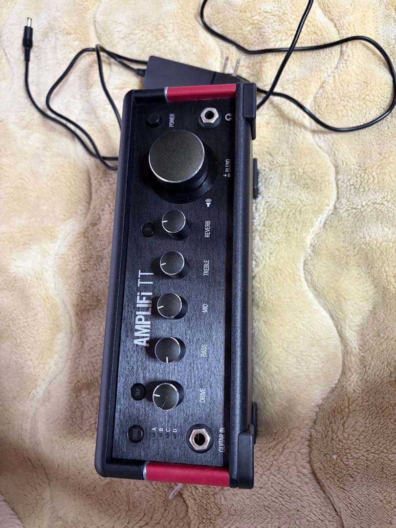 LINE６　AMPLIFi TT ヘッドアンプ　マルチエフェクター