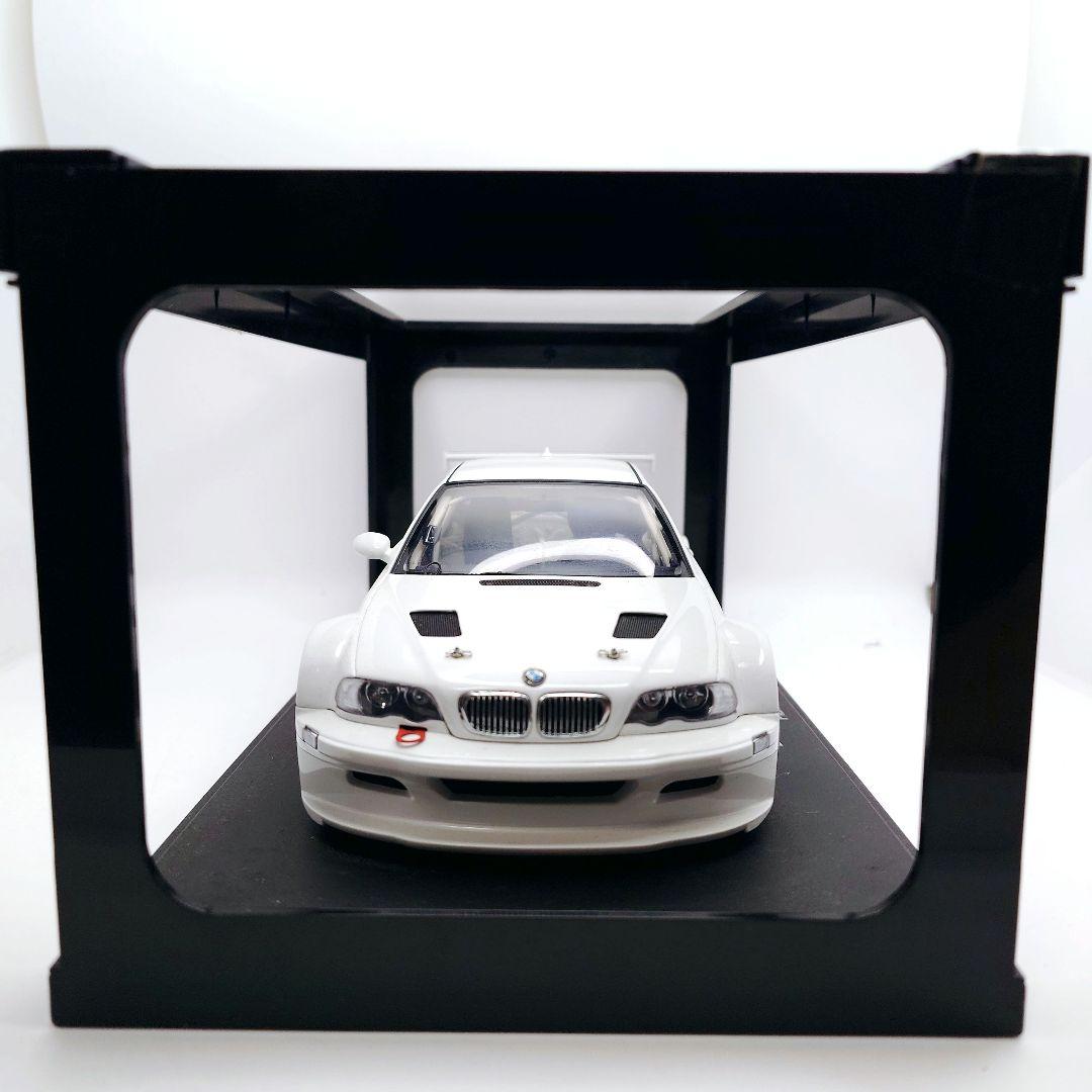 絶版 1/18 オートアート  M3 GT-R ホワイト