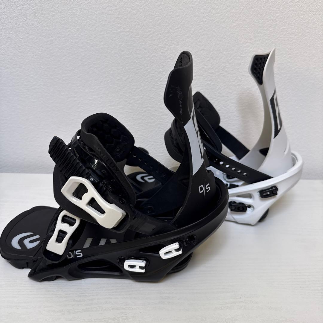 極美品FLUX DSブラック ホワイト M サイズ 希少 バイン