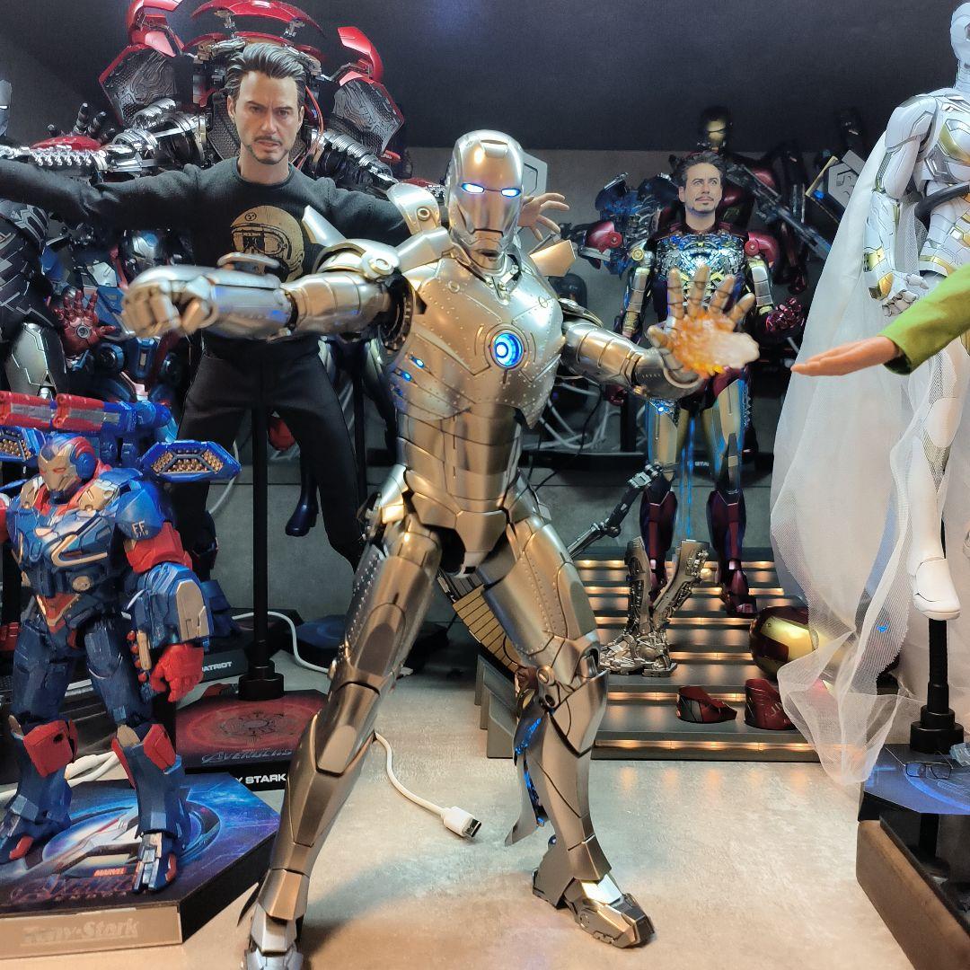 ホットトイズ　アイアンマン　マーク2 スペシャルエディション 点灯カスタマイズ品