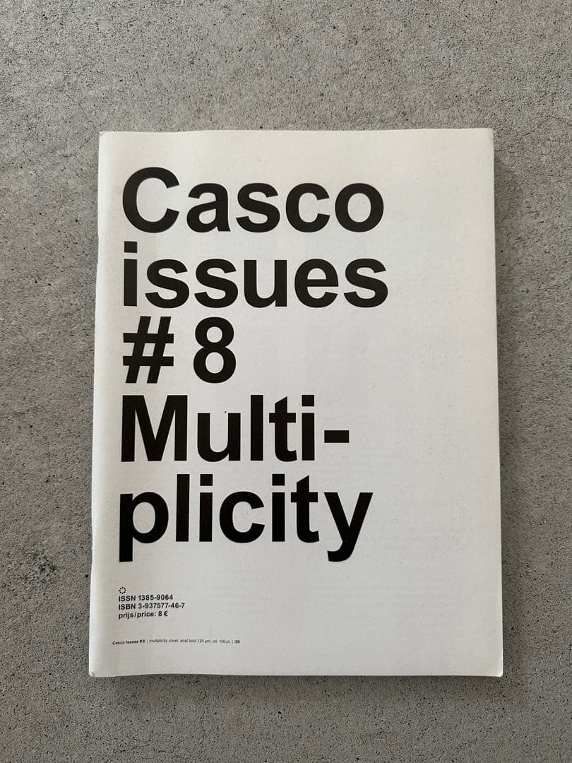 Casco アート Zine