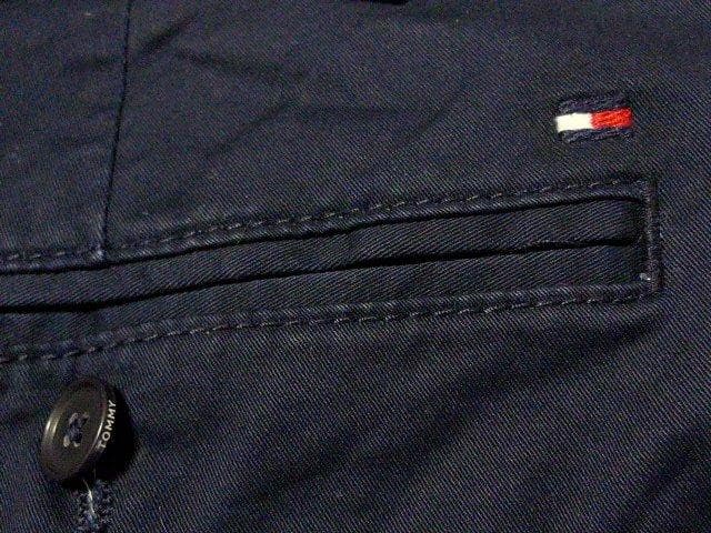 【大きい】42 (US)110cm新品トミーヒルフィガーUSA限定伸縮チノパンツ